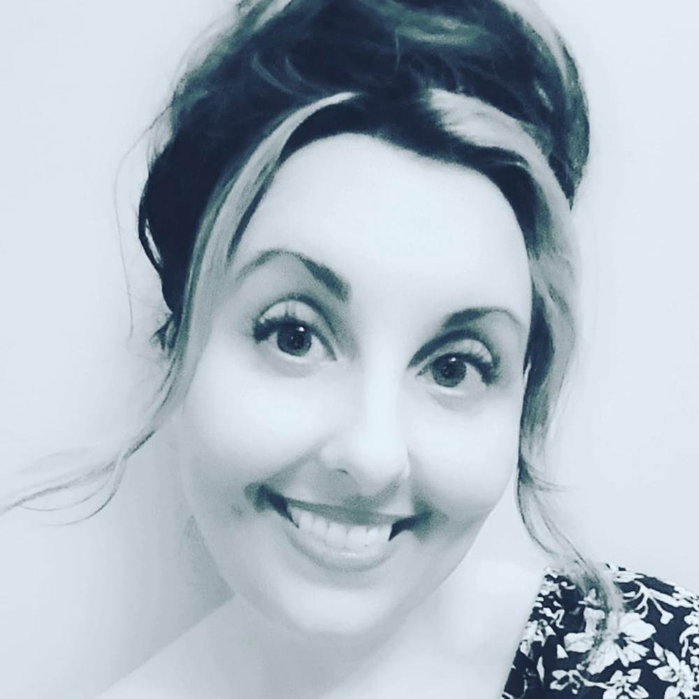 Meet your Posher, Suzanne